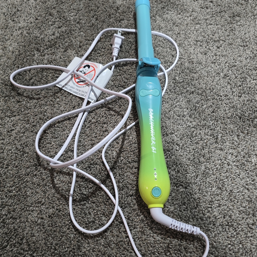 Blue and Green Curling Iron